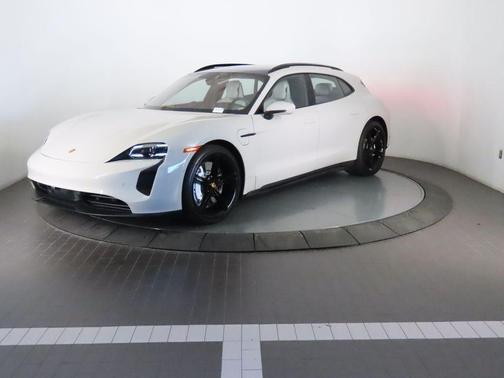 2024 Porsche Taycan GTS