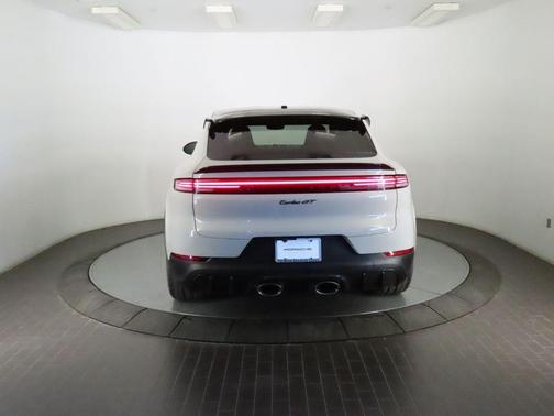 Chalk 2026 Porsche Cayenne Turbo GT