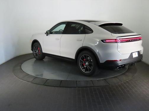 Chalk 2026 Porsche Cayenne S Coupe AWD