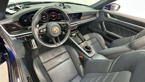 2024 Porsche 911 Carrera 4S Cabriolet
