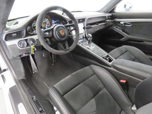 2018 Porsche 911 GT3