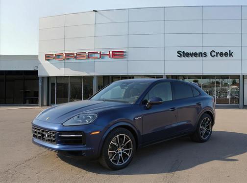 Blue Metallic 2026 Porsche Cayenne Base