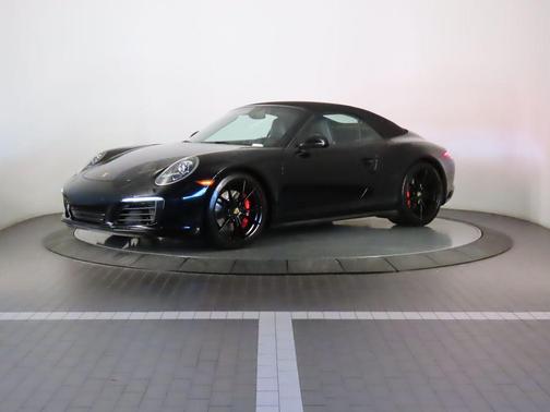 2018 Porsche 911 Carrera 4S