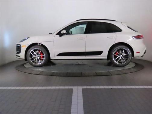 2026 Porsche Macan S