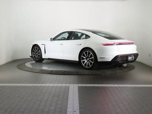 2021 Porsche Taycan 4S
