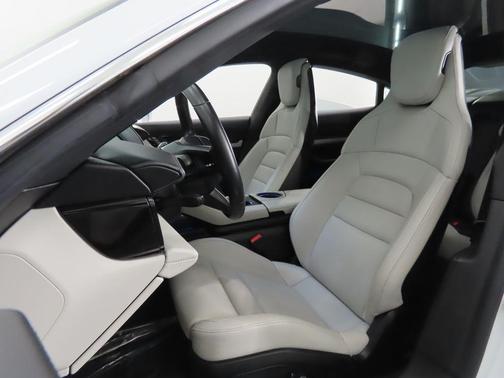 2021 Porsche Taycan 4S