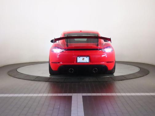 2023 Porsche 718 Cayman GT4 RS