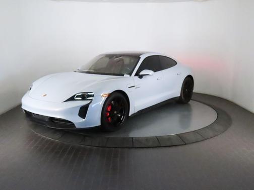 2024 Porsche Taycan GTS