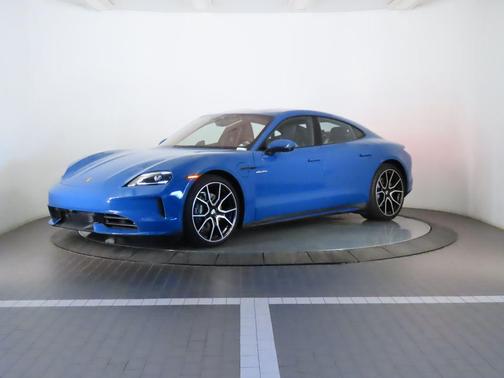 2025 Porsche Taycan 