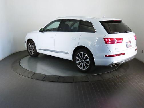 2018 Audi Q7 3.0T Premium Plus