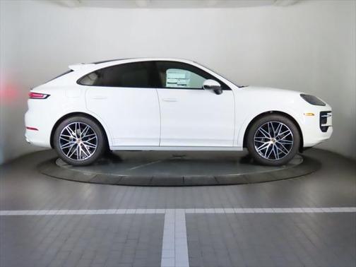 2025 Porsche Cayenne Cayenne