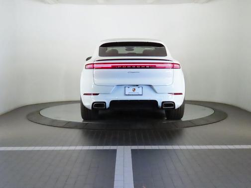 2025 Porsche Cayenne Cayenne