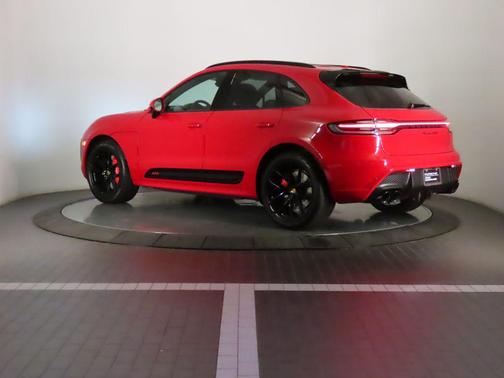 2022 Porsche Macan GTS