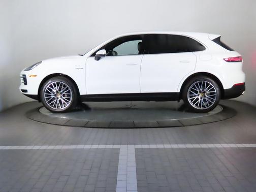 2021 Porsche Cayenne Cayenne E-Hybrid