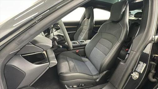 2025 Porsche Taycan 4S