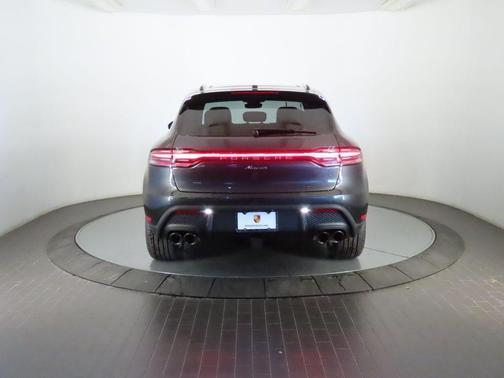 Volcano Grey Metallic 2026 Porsche Macan Base