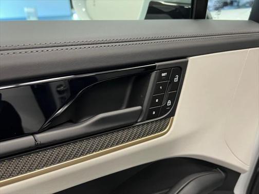 2026 Porsche Cayenne GTS