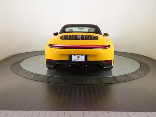 2026 Porsche 911 Carrera GTS