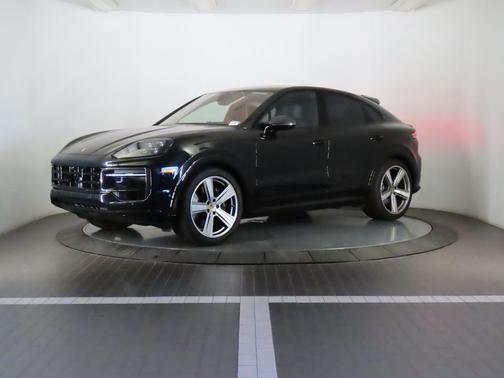 2025 Porsche Cayenne 