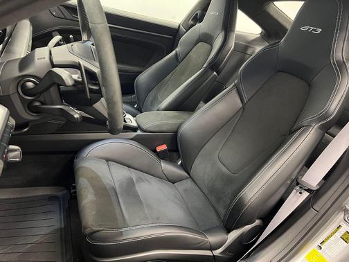 2022 Porsche 911 GT3