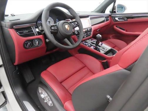 2026 Porsche Macan S