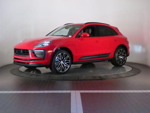 2026 Porsche Macan 