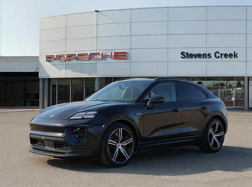 2025 Porsche Macan 4S