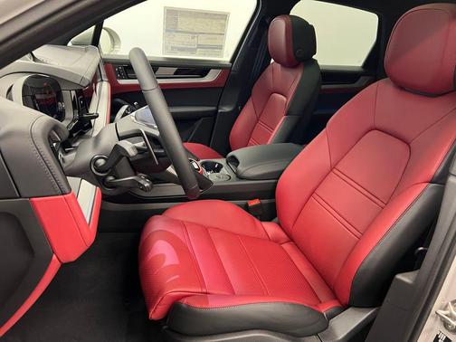 2026 Porsche Cayenne S