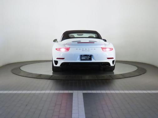 2016 Porsche 911 Turbo