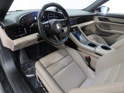 2024 Porsche Taycan Base