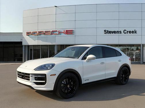 2026 Porsche Cayenne GTS