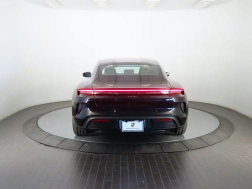 2026 Porsche Taycan Turbo