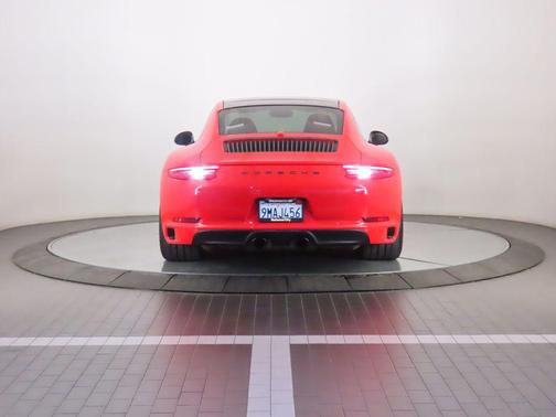 2019 Porsche 911 Carrera T
