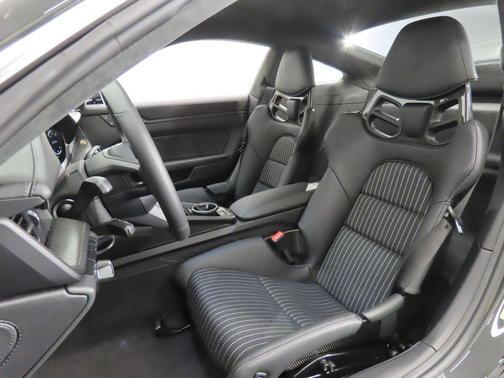 2024 Porsche 911 S/T