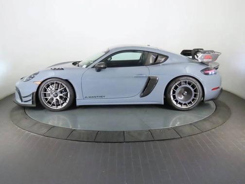 2025 Porsche 718 Cayman 