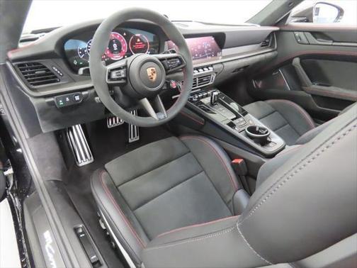 2026 Porsche 911 Carrera GTS