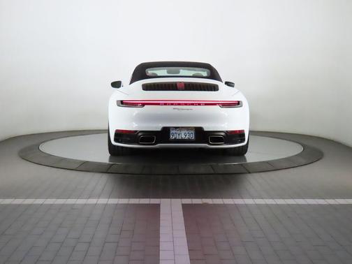 2022 Porsche 911 