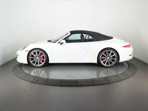 White 2014 Porsche 911 Carrera 4S