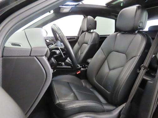 Black 2025 Porsche Macan