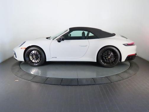 Chalk 2024 Porsche 911 Carrera GTS