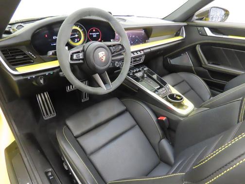 2023 Porsche 911 Turbo