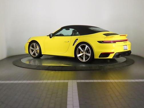 2023 Porsche 911 Turbo