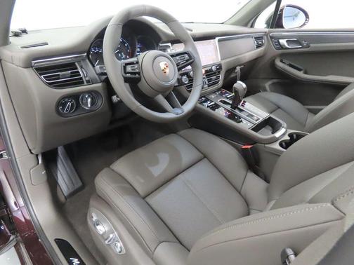 Copper 2026 Porsche Macan GTS