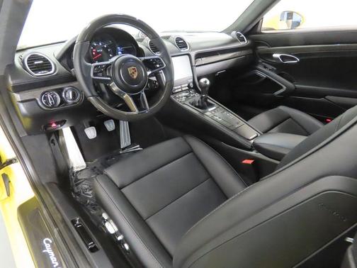 2025 Porsche 718 Cayman GTS 4.0