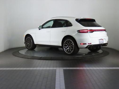 2021 Porsche Macan S