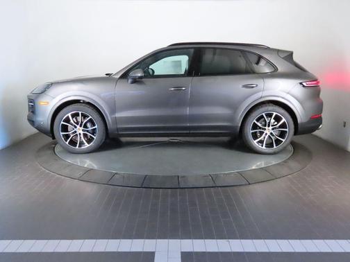 2026 Porsche Cayenne Base