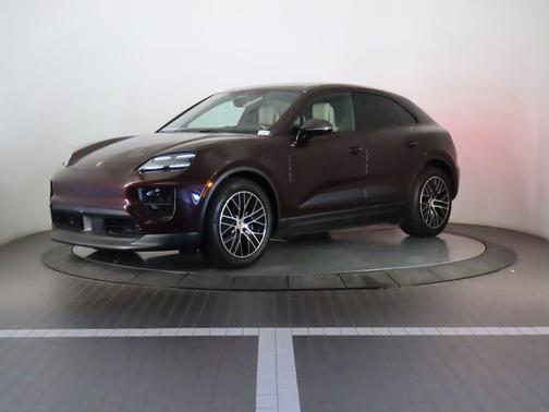 2025 Porsche Macan 