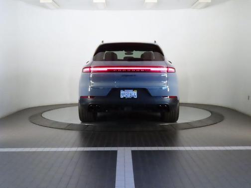 2025 Porsche Cayenne S