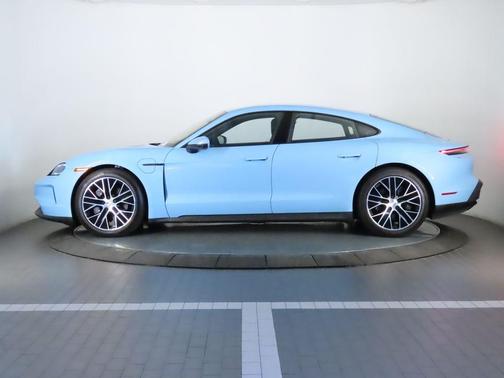 2025 Porsche Taycan Base