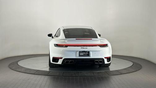 2022 Porsche 911 Turbo